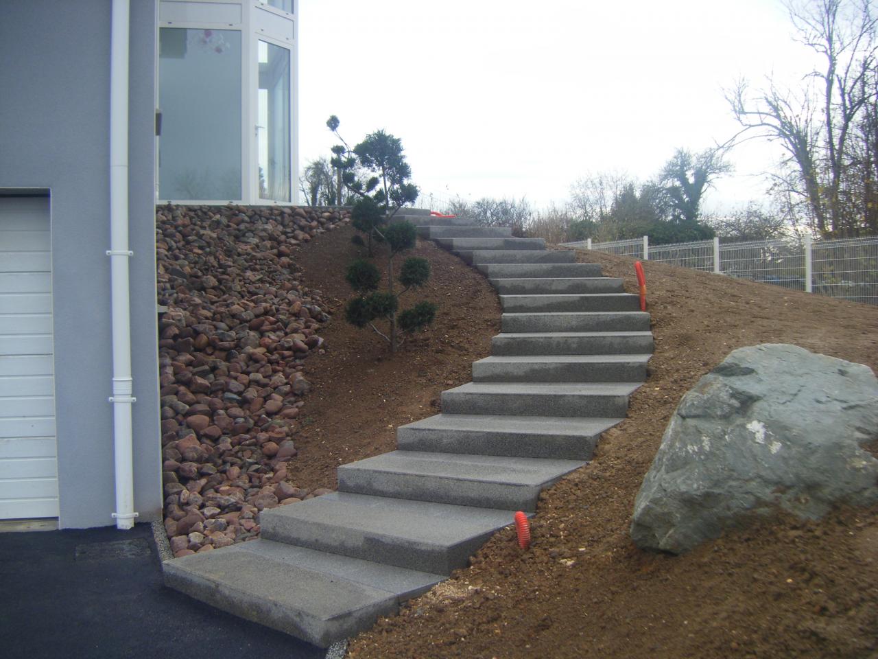 Création d'escalier en béton à Bourg-Madame